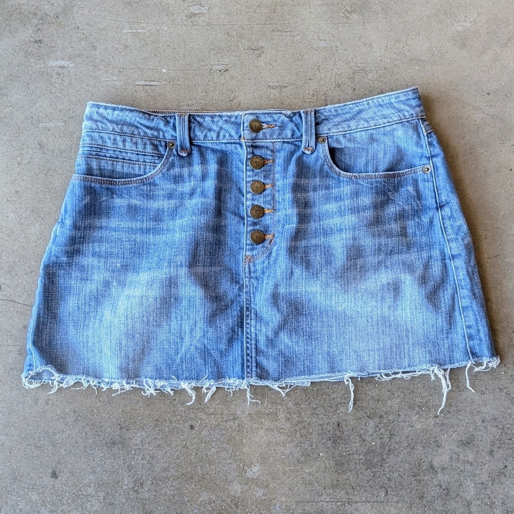 Vintage Y2K Guess Jeans Blue Denim Mini Skirt size 31
